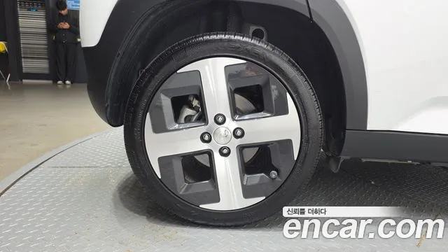 Hyundai Casper Electric — Фото автомобиля 5