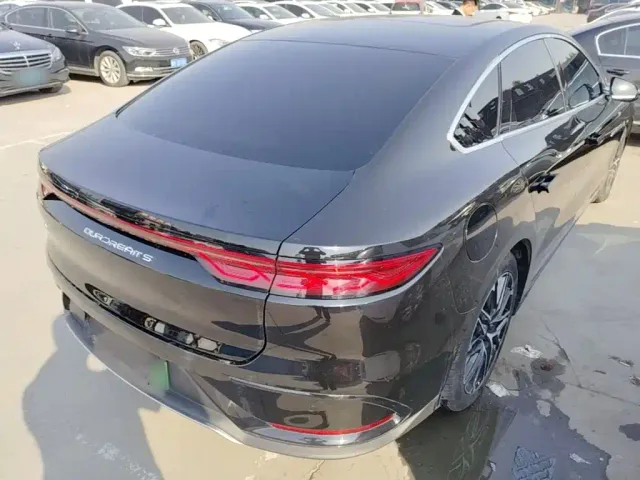 BYD Han — Фото автомобиля 6