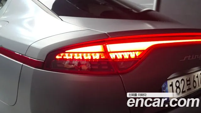 Kia Stinger — Фото автомобиля 8