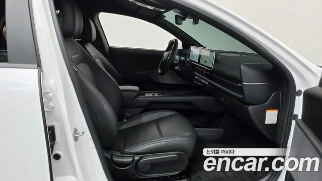 Hyundai Ioniq 6 — Фото автомобиля 16