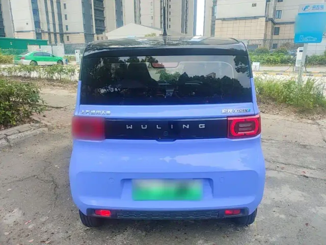 Wuling Hongguang Mini EV — Фото автомобиля 5