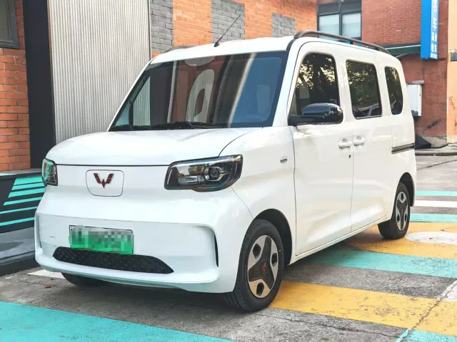 Фотография автомобиля — Wuling Zhiguang NEV