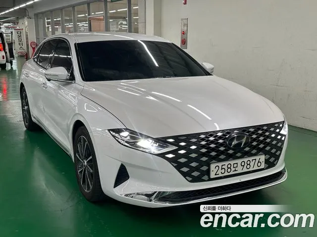 Hyundai Grandeur Grandeur (New) — Фото автомобиля 3