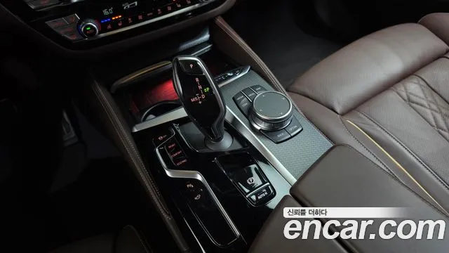 BMW 5-Series 5 серия (G30) 523d M Sport — Фото автомобиля 9