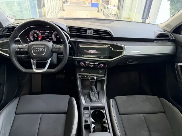 Audi Q3 — Фото автомобиля 5
