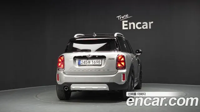 Mini Countryman — Фото автомобиля 4
