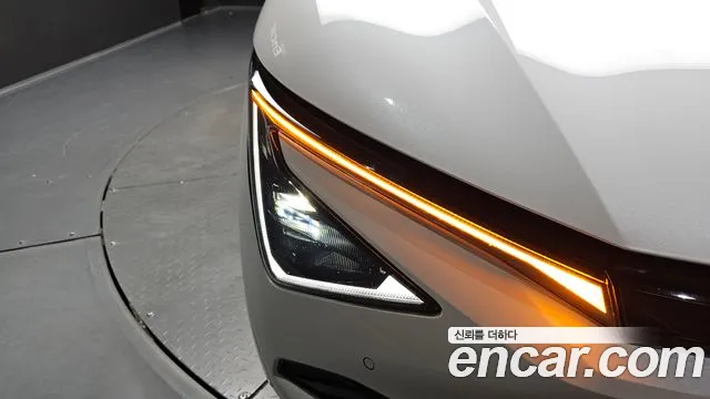 Kia EV6 — Фото автомобиля 21