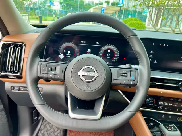 Nissan Terra — Фото автомобиля 20