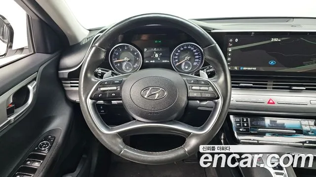 Hyundai Grandeur — Фото автомобиля 14