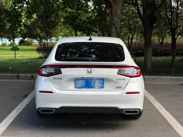 Honda Civic — Фото автомобиля 13