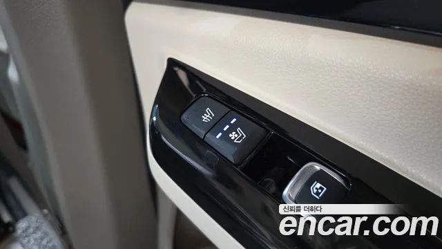 Kia Canival Carnival 4 поколение Бензин 7 мест Hi-Limousine — Фото автомобиля 7