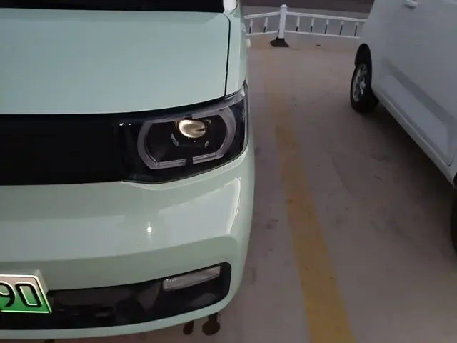Wuling Hongguang Mini EV — Фото автомобиля 23