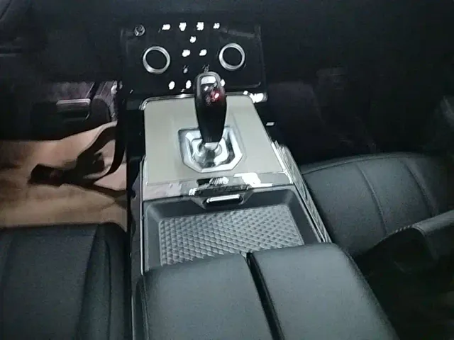 Land Rover Range Rover Evoque — Фото автомобиля 13