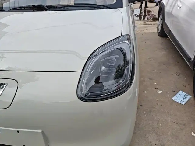 Wuling Hongguang Mini EV — Фото автомобиля 23