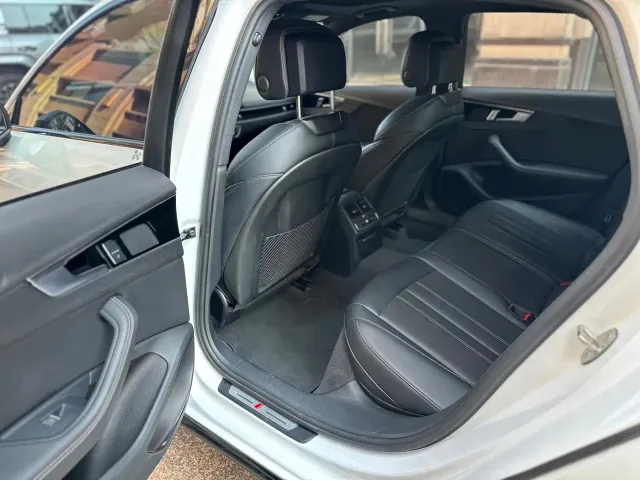 Audi A4L — Фото автомобиля 19