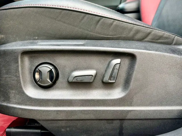 Skoda Karoq — Фото автомобиля 21