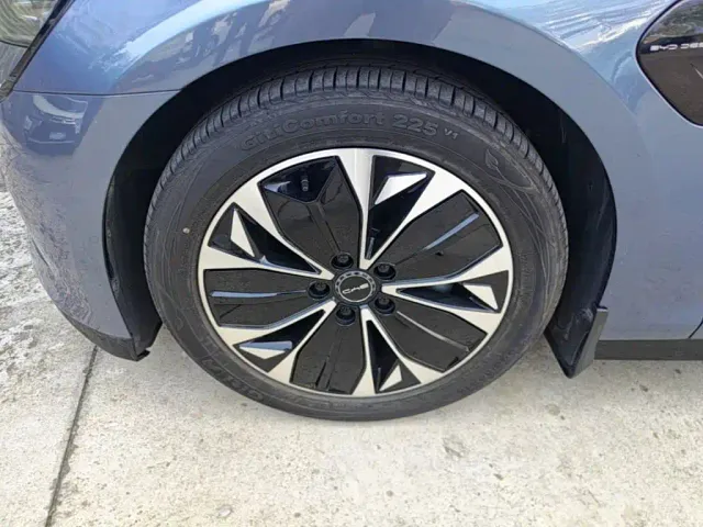 BYD Seal — Фото автомобиля 22