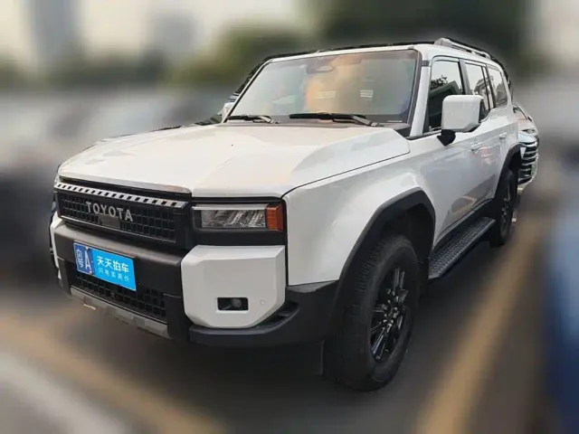 Фотография автомобиля — Toyota Prado