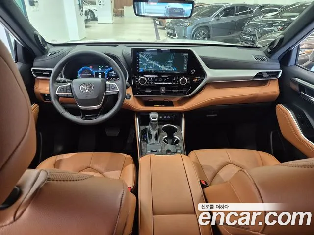 Toyota Highlander — Фото автомобиля 7