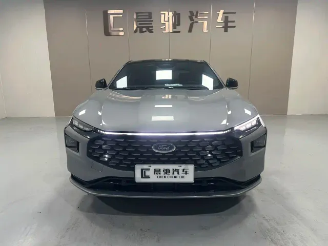 Ford Mondeo — Фото автомобиля 3