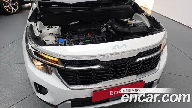 Kia Seltos Бензин 1.6 турбо 2WD — Фото автомобиля 6
