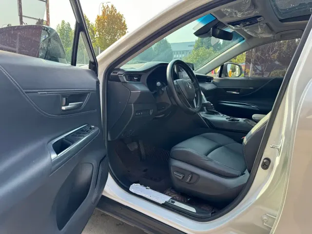 Toyota Venza — Фото автомобиля 8
