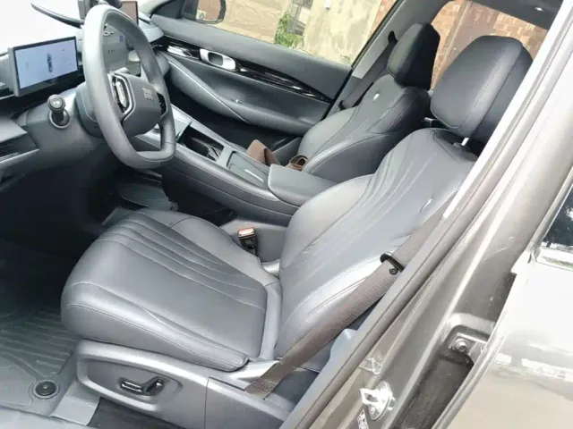 Geely Galaxy E5 — Фото автомобиля 14