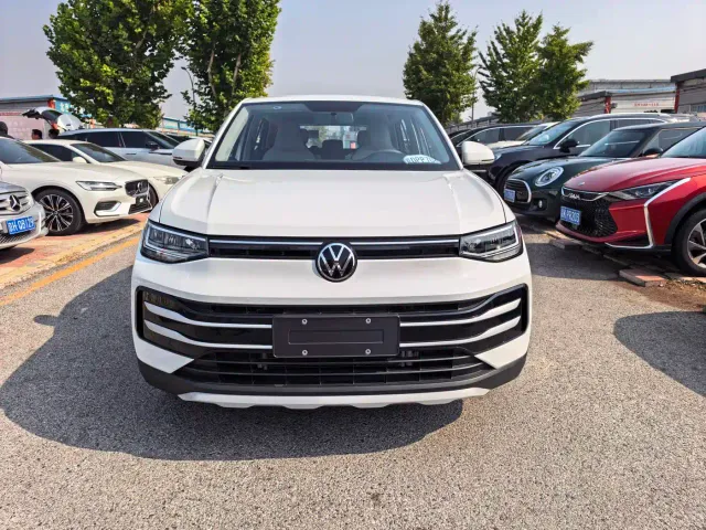 Volkswagen Tharu — Фото автомобиля 2
