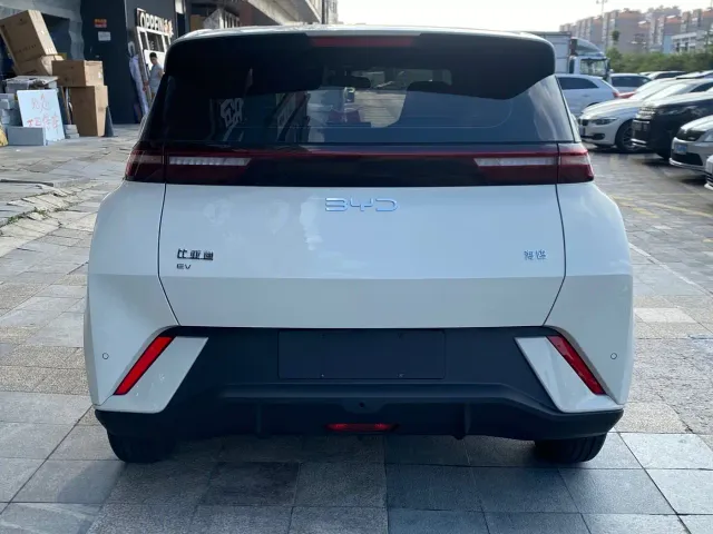 BYD Seagull — Фото автомобиля 13