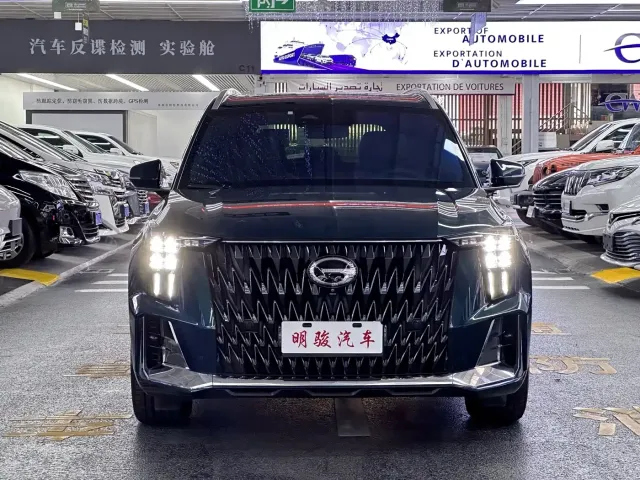 GAC Trumpchi GS8 — Фото автомобиля 2