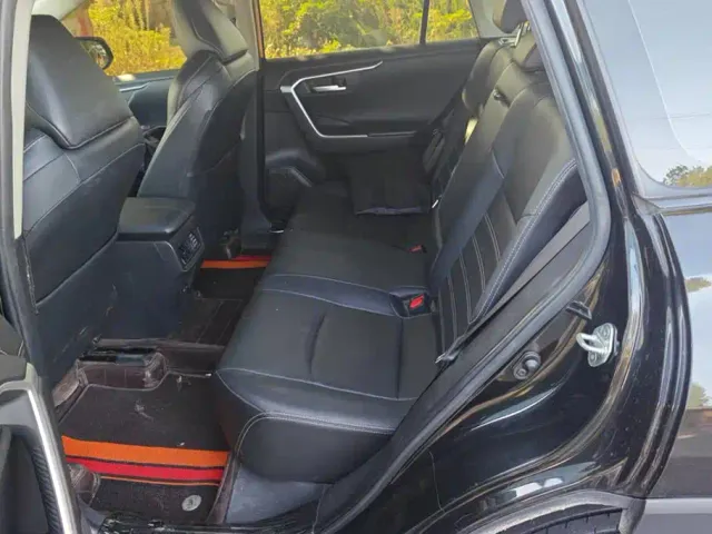 Toyota Wildlander — Фото автомобиля 11