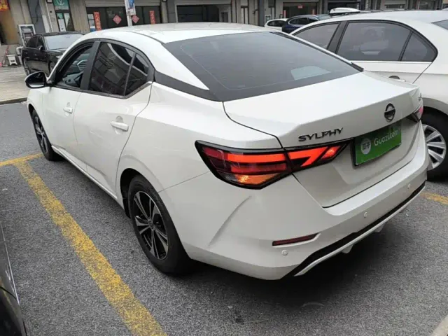 Nissan Sylphy — Фото автомобиля 4