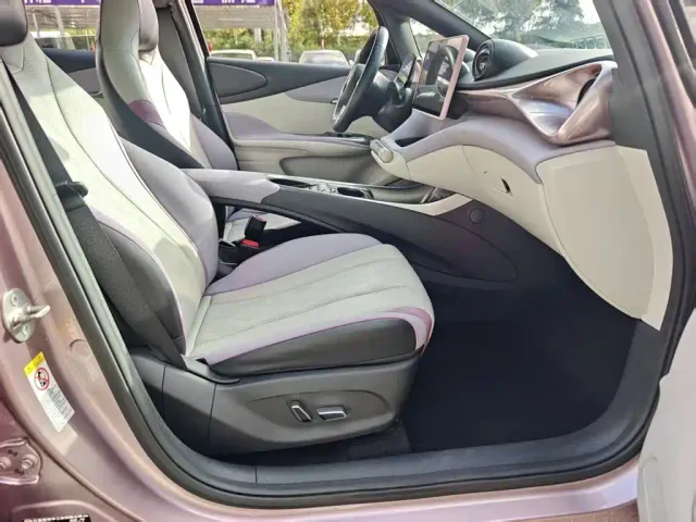 BYD Dolphin — Фото автомобиля 24