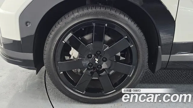 Hyundai Santafe Santa Fe (MX5) Бензин 2.5T 4WD — Фото автомобиля 5