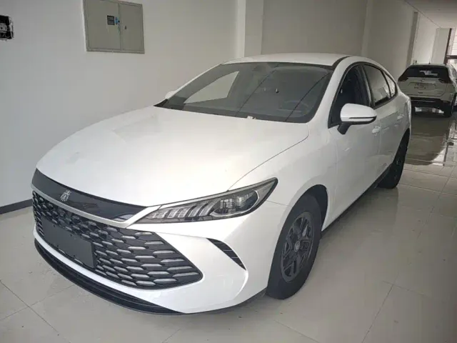 Фотография автомобиля — BYD Qin PLUS