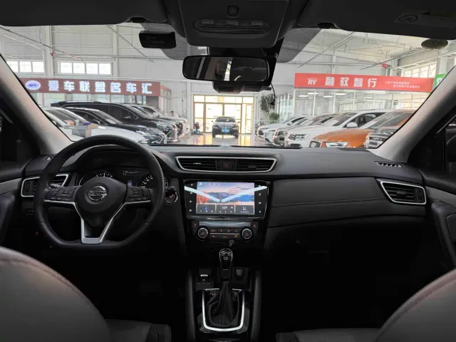 Nissan Qashqai — Фото автомобиля 14