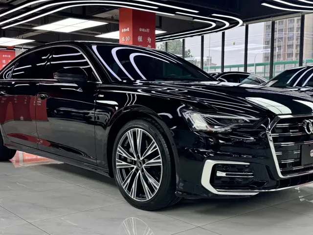 Audi A6L — Фото автомобиля 3