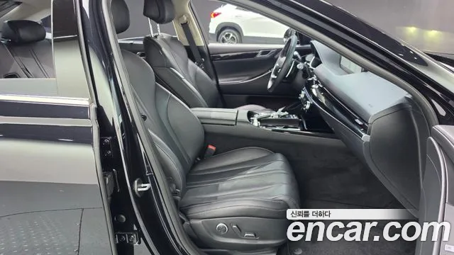 Genesis G80 Бензин 3.5 турбо AWD — Фото автомобиля 26