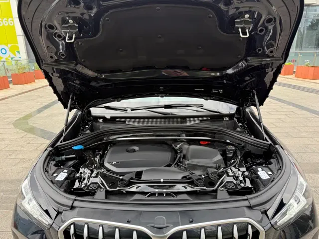 BMW X1 — Фото автомобиля 11
