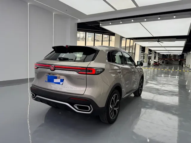 Changan CS55 Plus — Фото автомобиля 13