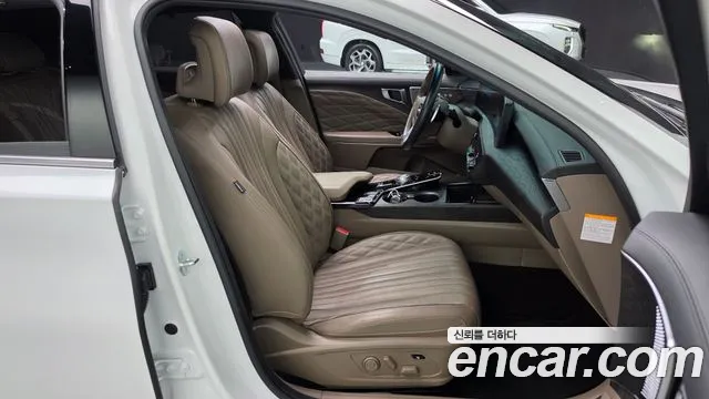 Kia K8 Hybrid — Фото автомобиля 16