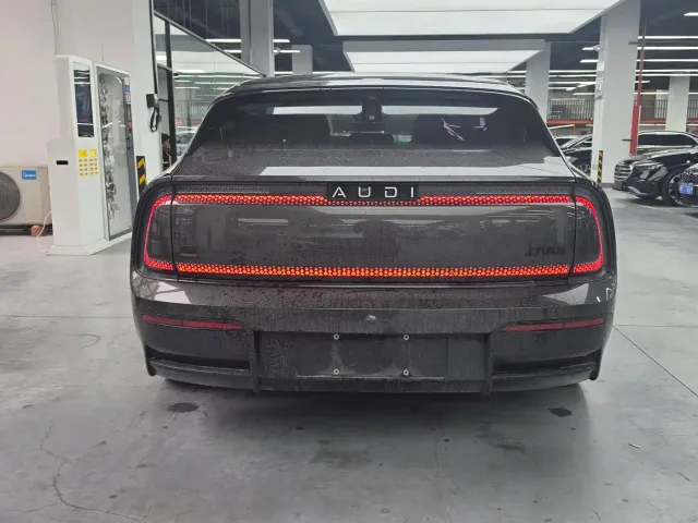 Audi E5 Sportback — Фото автомобиля 10