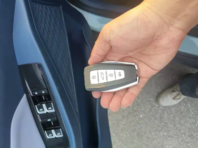 Geely Geometry E Firefly — Фото автомобиля 8