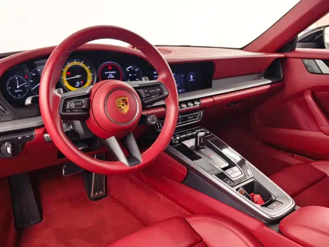 Porsche 911 — Фото автомобиля 9