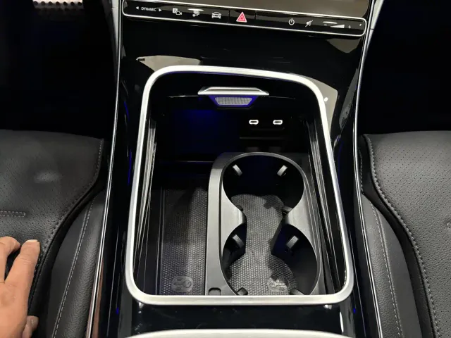 Mercedes-Benz C-Class — Фото автомобиля 18