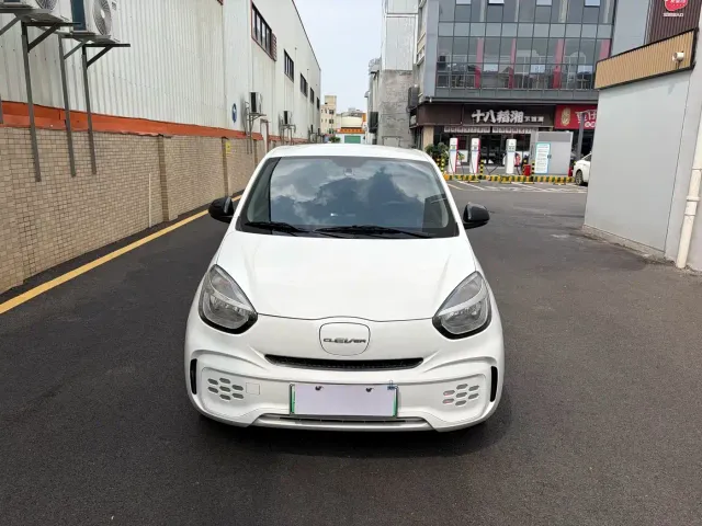 Roewe Clever — Фото автомобиля 2
