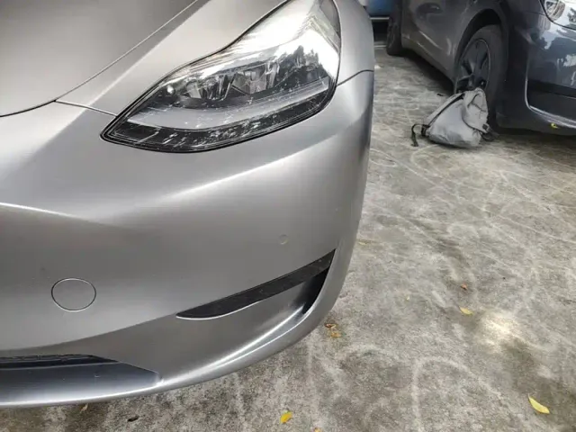 Tesla Model Y — Фото автомобиля 23