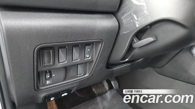 Renault Korea QM6 New — Фото автомобиля 29