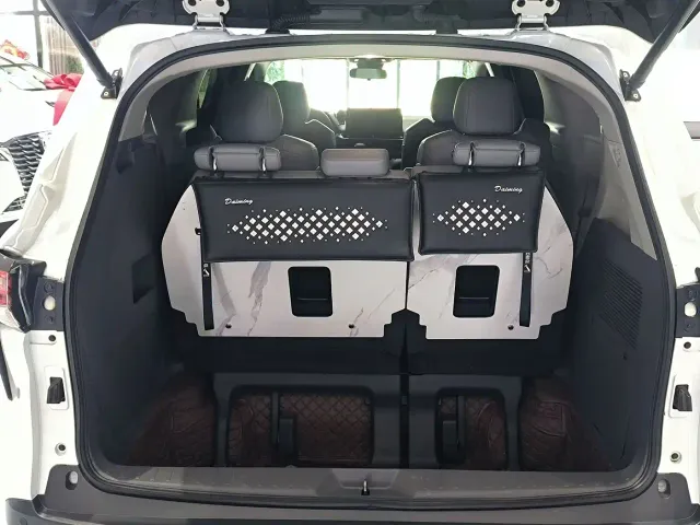 Toyota Granvia — Фото автомобиля 8