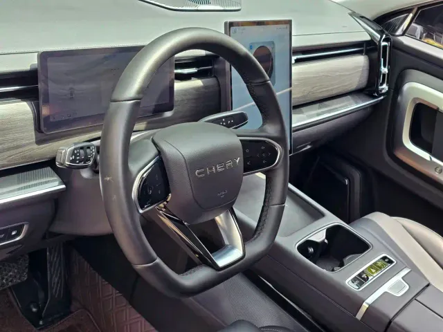 Chery Tiggo 7 C-DM — Фото автомобиля 14